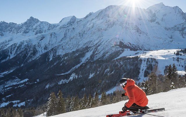 Les 30 skis à tester à tout prix cet hiver !