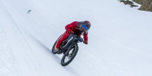 Record vitesse velo sur neige