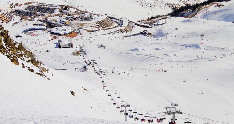 Skylodge, l'hébergement à prix doux dans les Pyrénées