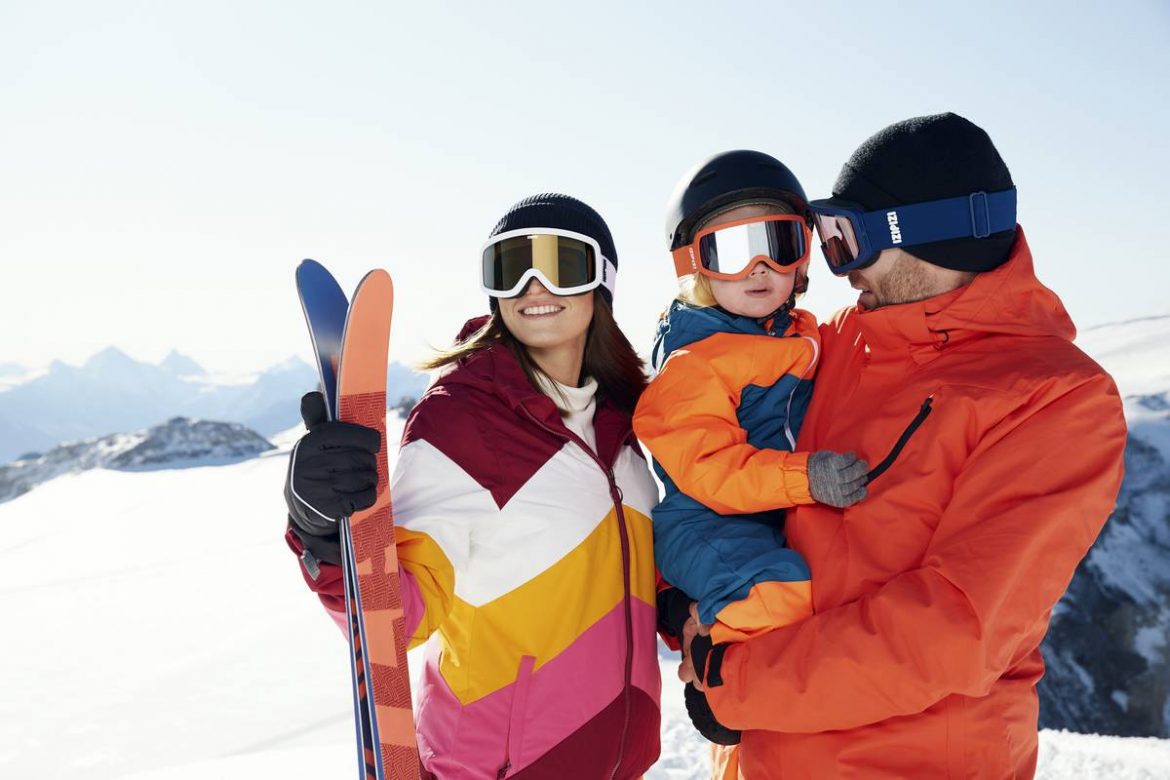 Enfants : lunettes de soleil vs masques de ski