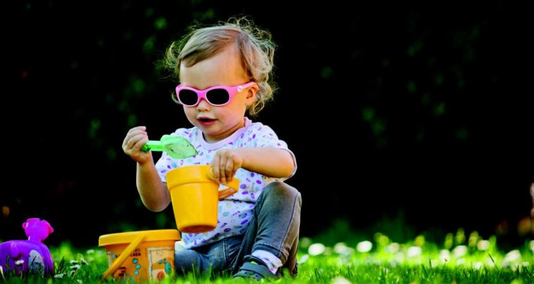 Comment bien choisir des lunettes de soleil pour enfant ?