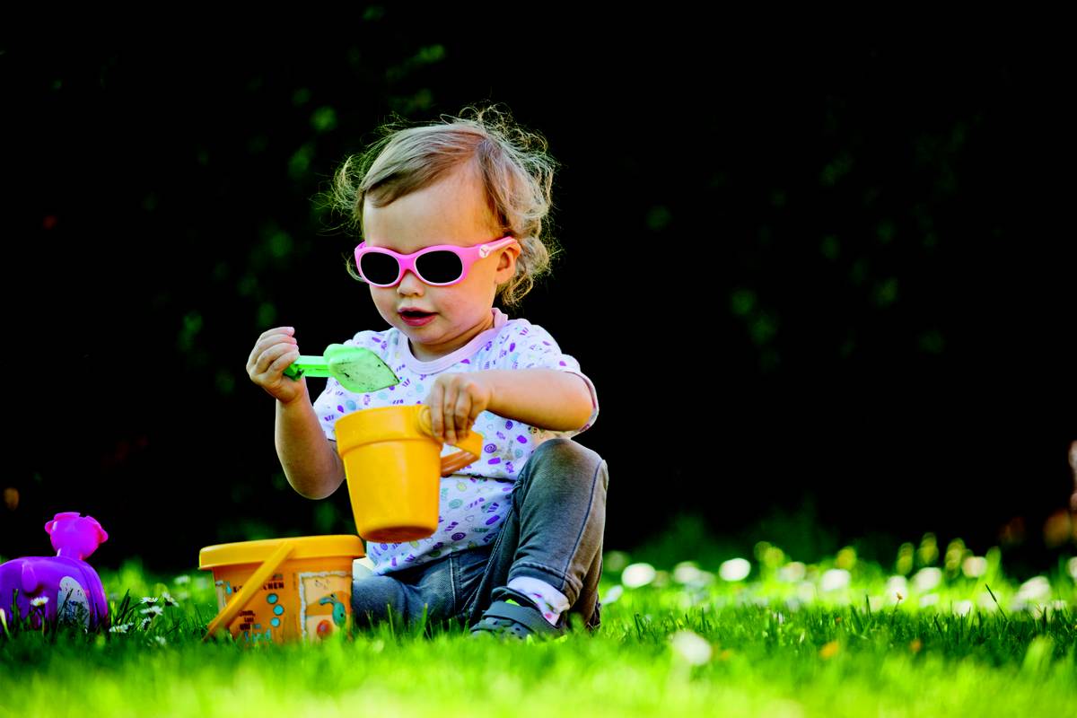 Comment bien choisir des lunettes de soleil pour enfant
